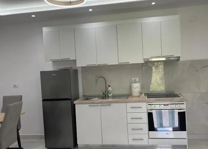 Peaceful House Përmet